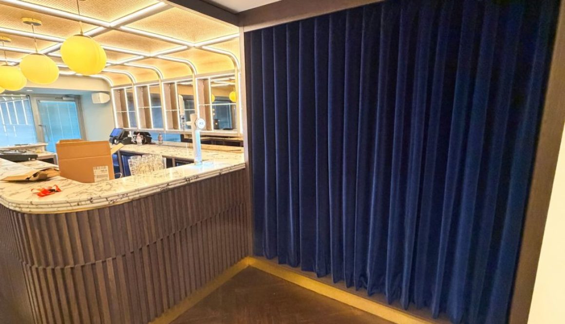 Chelsea Curtain Side View